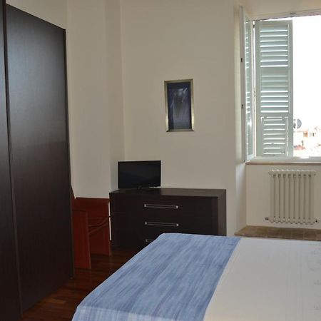 Monte San Giusto Palazzo Roberti酒店 外观 照片