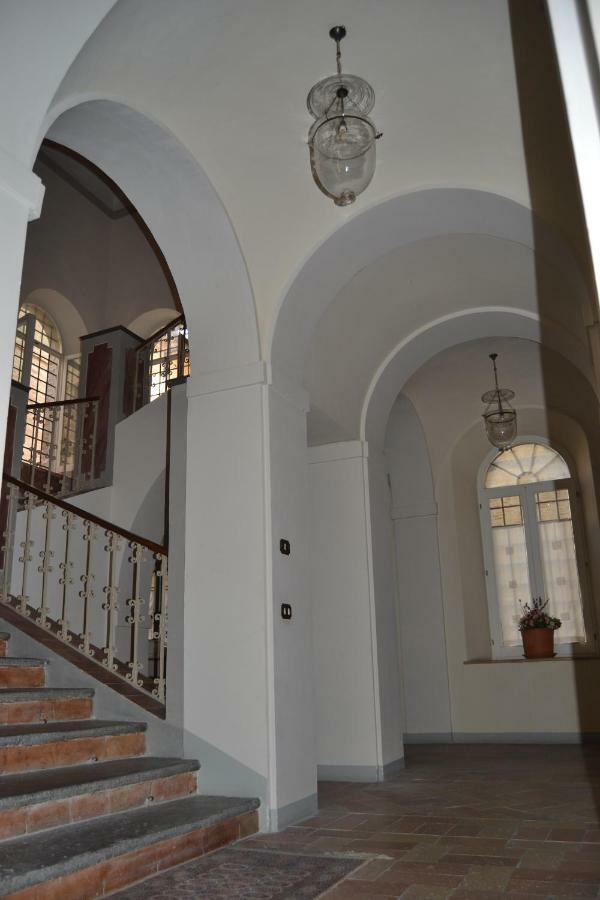 Monte San Giusto Palazzo Roberti酒店 外观 照片