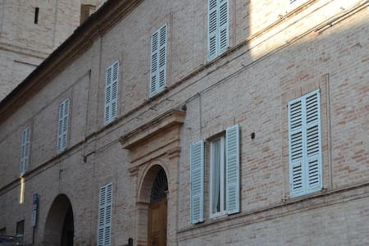 Monte San Giusto Palazzo Roberti酒店 外观 照片