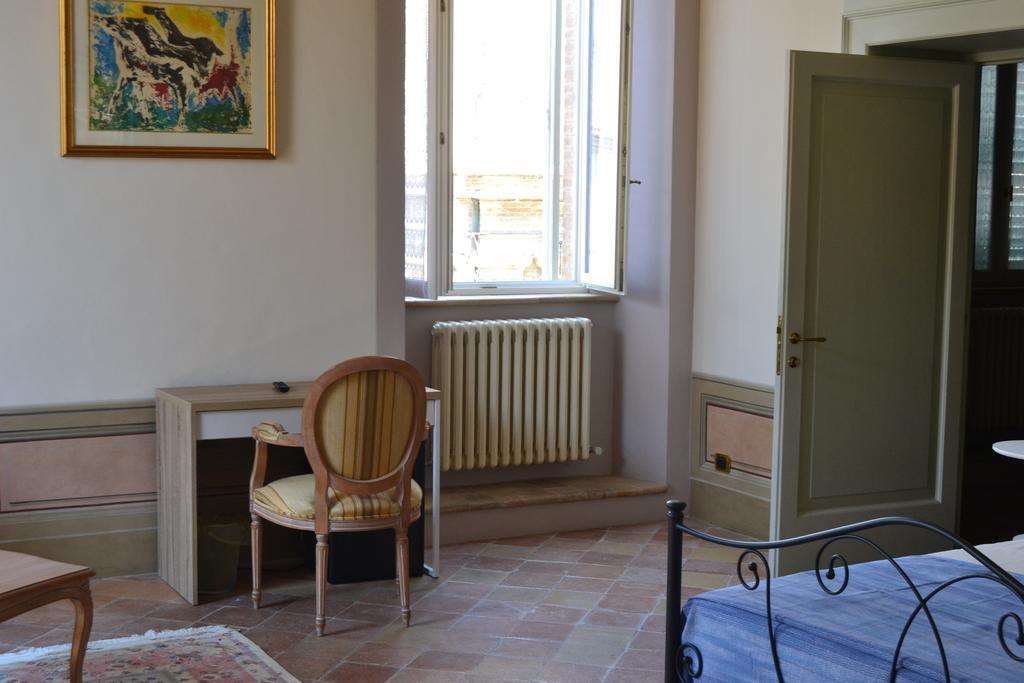 Monte San Giusto Palazzo Roberti酒店 客房 照片
